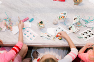 Creative Valentine Ideas For Kids featured by top US lifestyle blogger, Leslie Nicole Langan