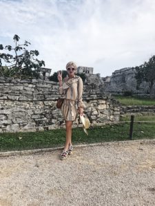 Azulik Tulum review featured by top US life and style blogger, Leslie Nicole Langan