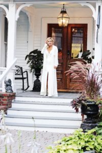 A Complete Maine Travel Guide featured by top US lifestyle blogger, Leslie Nicole Langan